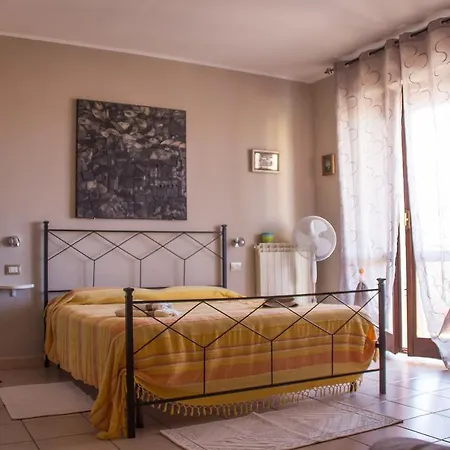 Bed and Breakfast White 2*